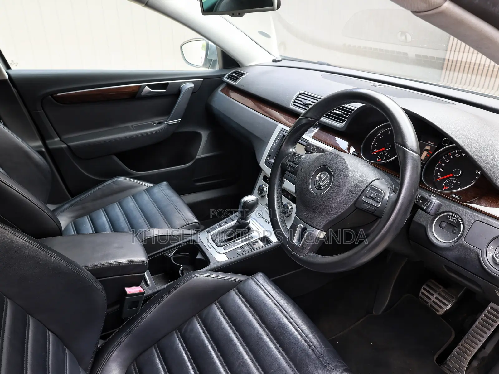 Volkswagen Passat 2012 Silver
