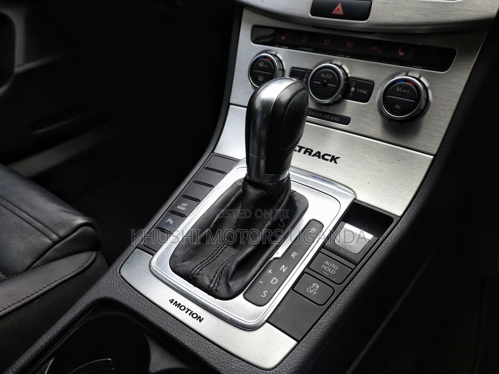 Volkswagen Passat 2012 Silver
