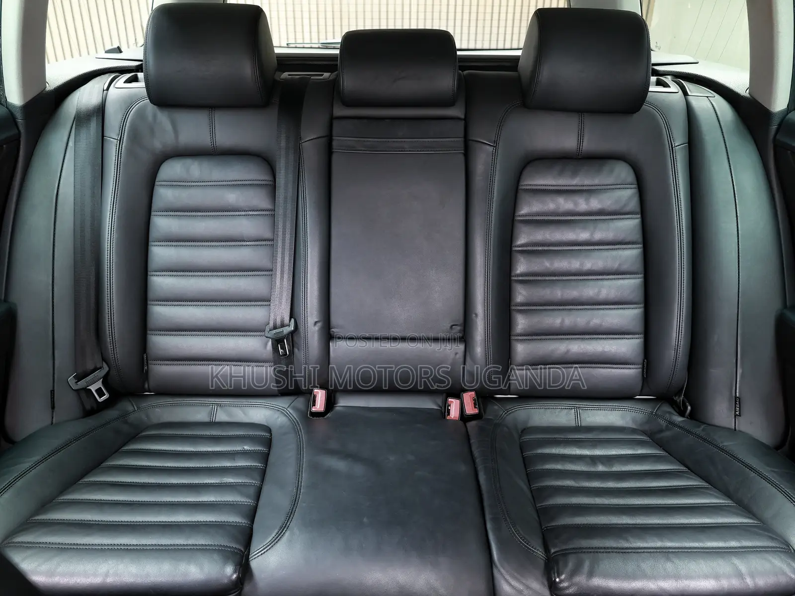 Volkswagen Passat 2012 Silver
