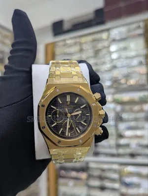 Gold Strapped Men's Audemars Piguet Original Time Piece