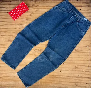 Relaxed Fit Denim Baggy Jeans