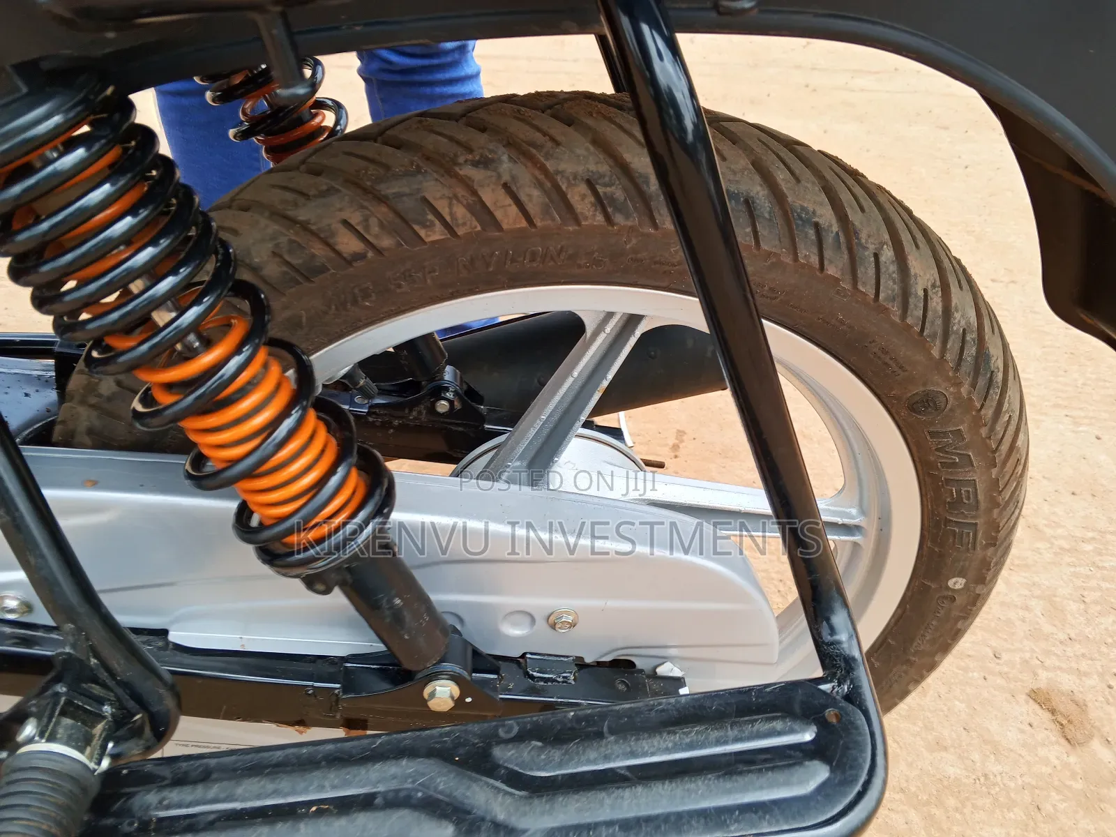 Bajaj Boxer 125 2025 Red