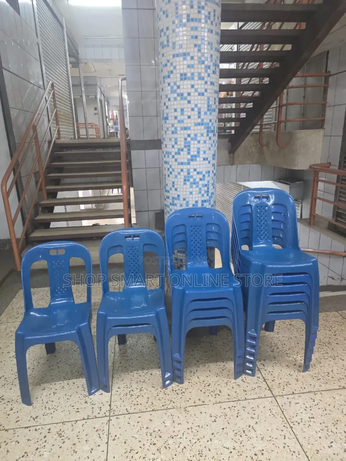 Useful Plastic Chairs Plastic Chairs
