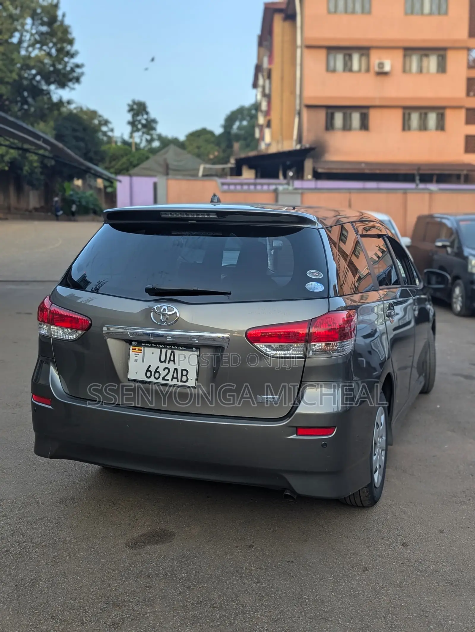 Toyota Wish 2011