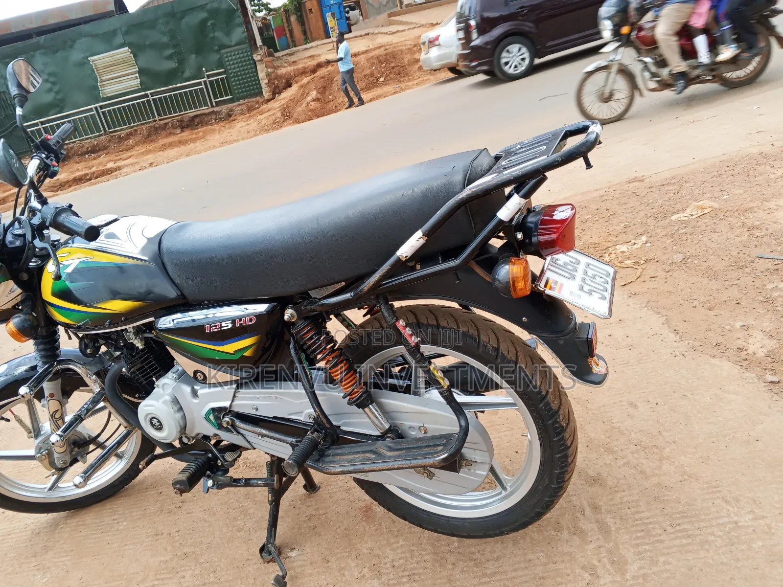 Bajaj Boxer 125 2020 Red