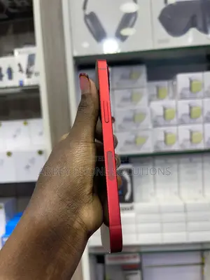 Apple iPhone 13 256 GB Red