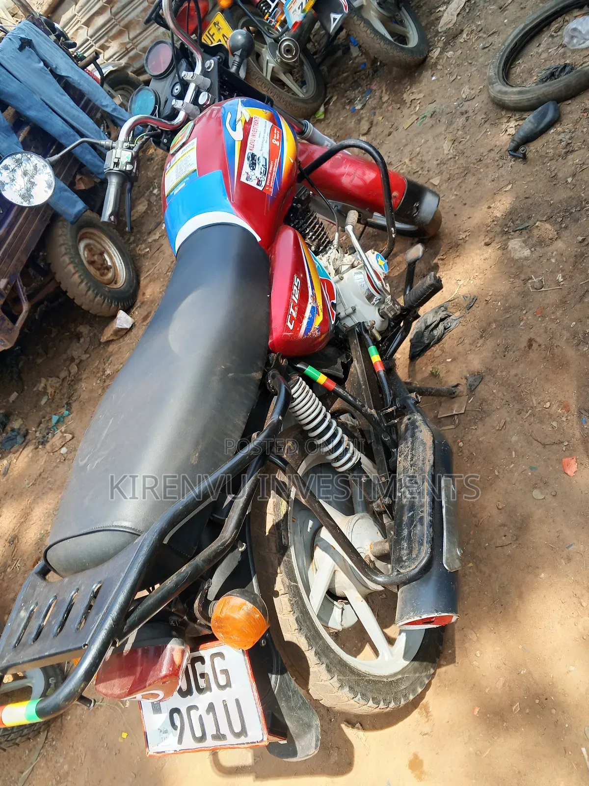 Bajaj Boxer 125 2019 Red