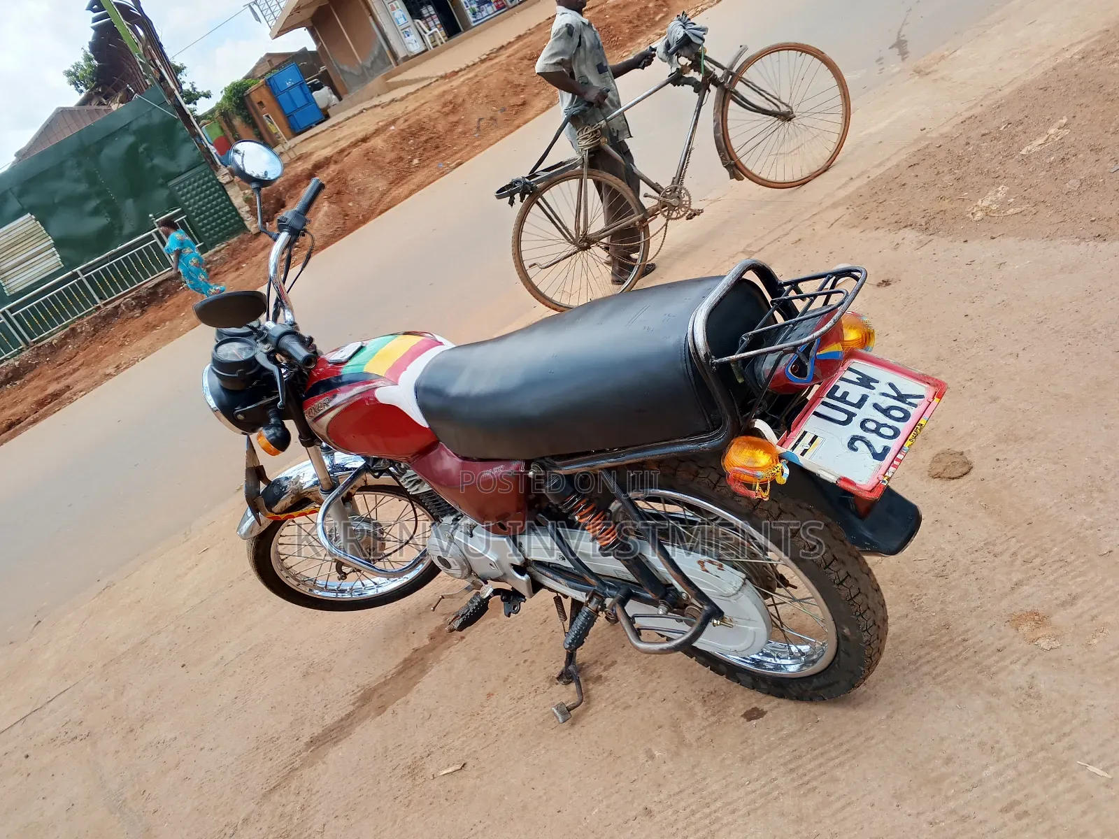 Bajaj Boxer 100 2018 Red