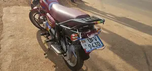 Bajaj CT 125X 2023 Red