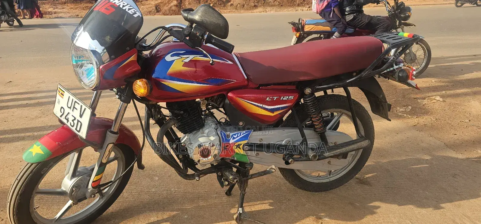 Bajaj CT 125X 2023 Red
