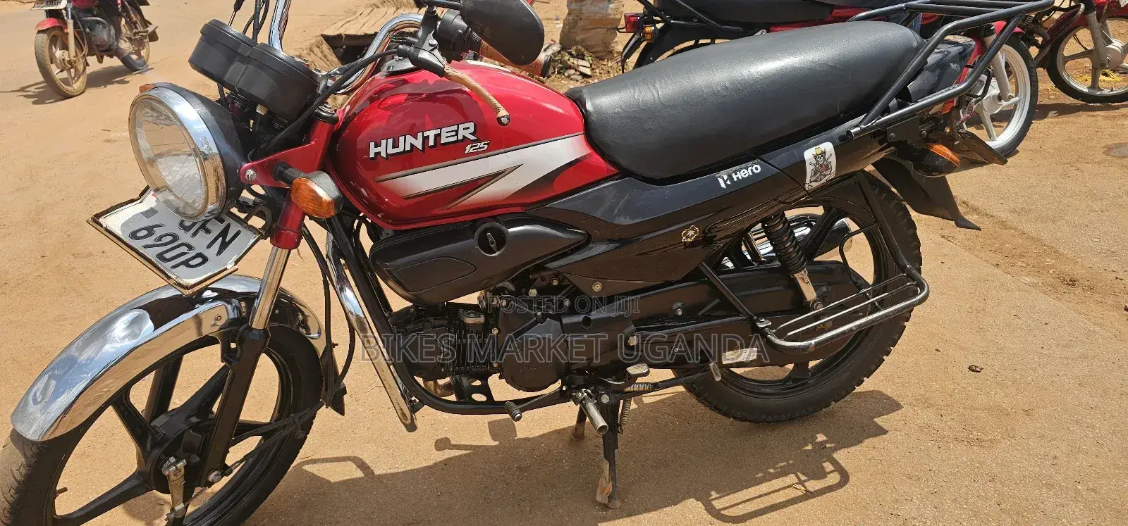 Bajaj CT 125X 2022 Red