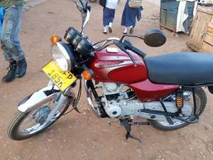 Bajaj Boxer 100 2020 Red