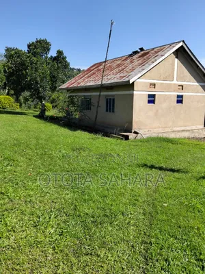 3bdrm House in Seta, Nakisunga for sale