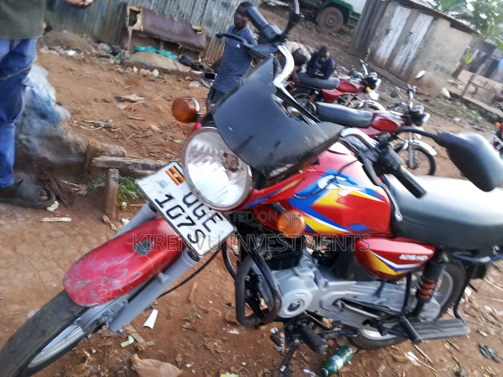 Bajaj Boxer 125 2021 Red