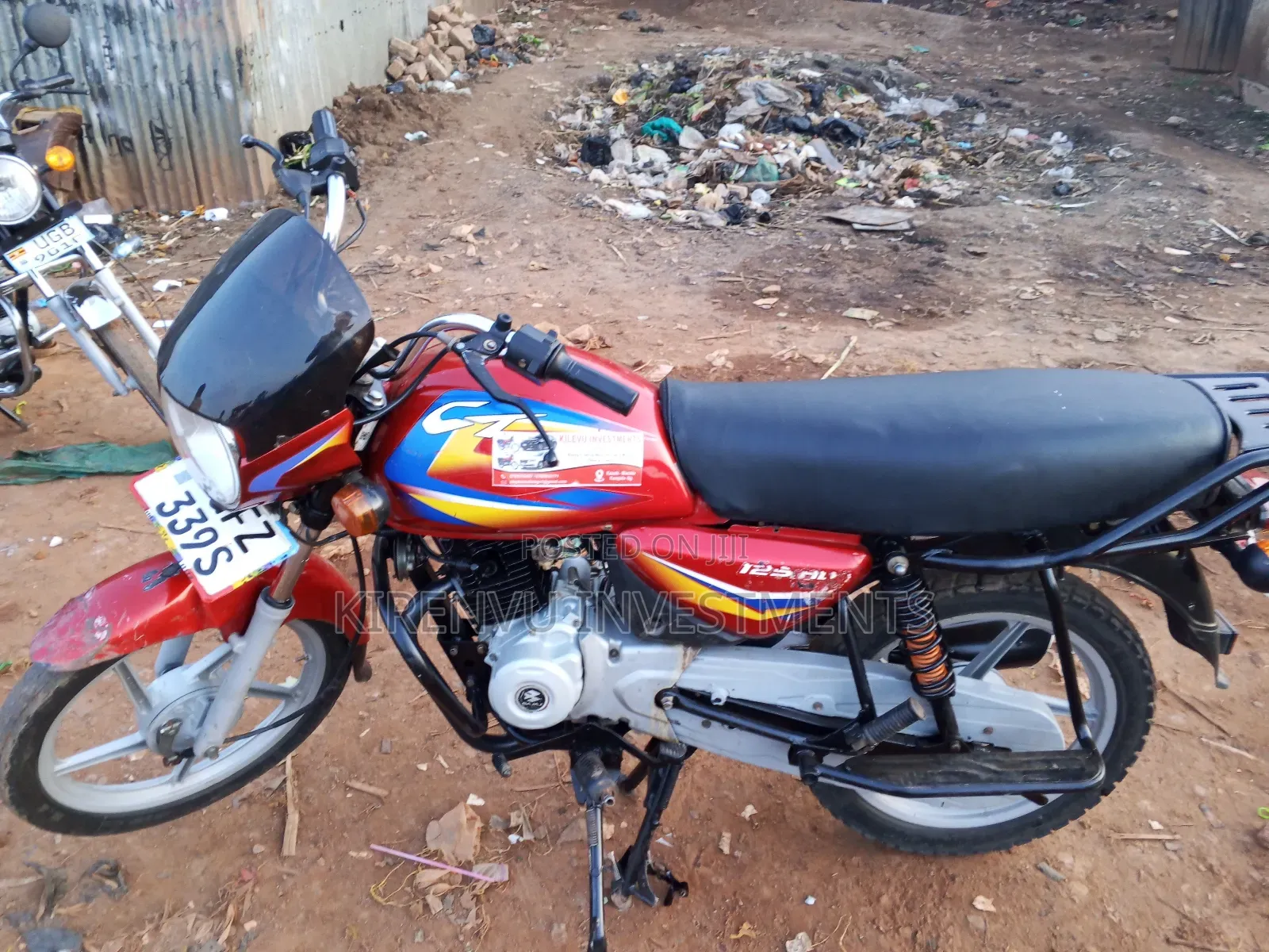 Bajaj Boxer 125 2019 Red