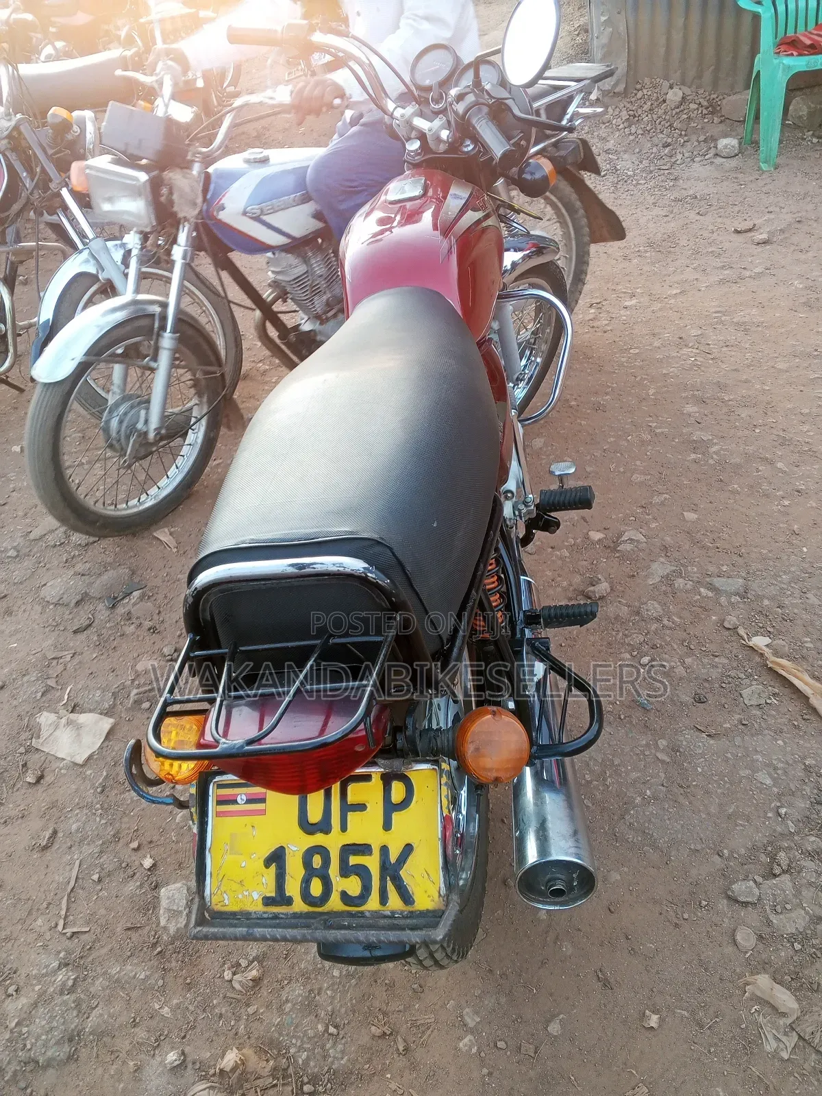 Bajaj Boxer 100 2023 Red
