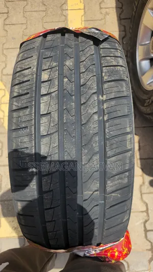 275/40zr22 107y Range Rover Tyres