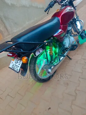 Bajaj Boxer 2024 Red