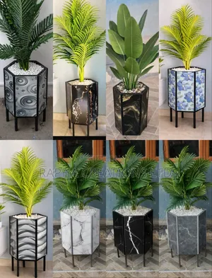 Plastic Flower Pots/Ceramic Tile Flower Pots/Vases/Planters/Flowers