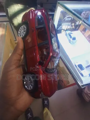 1:18scale Diecast Metal Special Roadster.