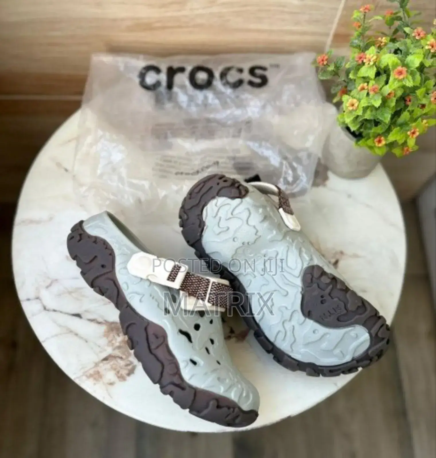 Unisex Atlas Crocs