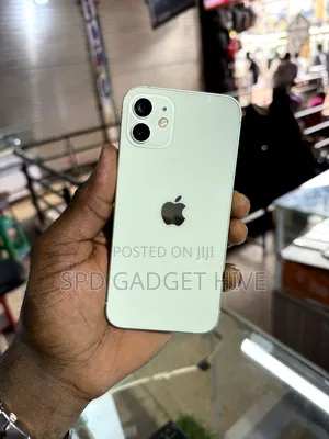 Apple iPhone 12 64 GB