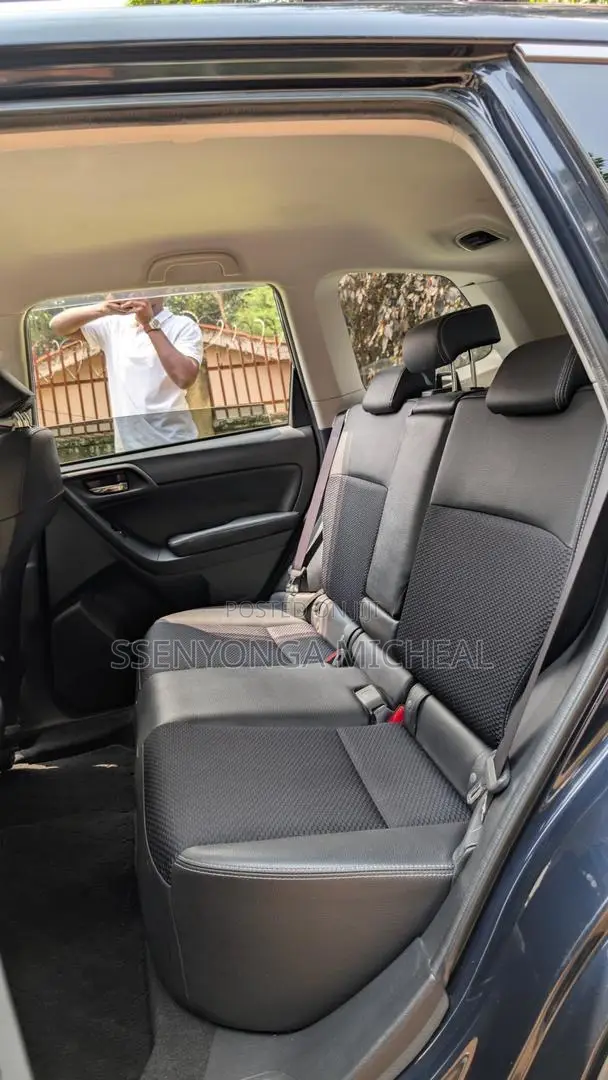 Subaru Forester 2014 Black
