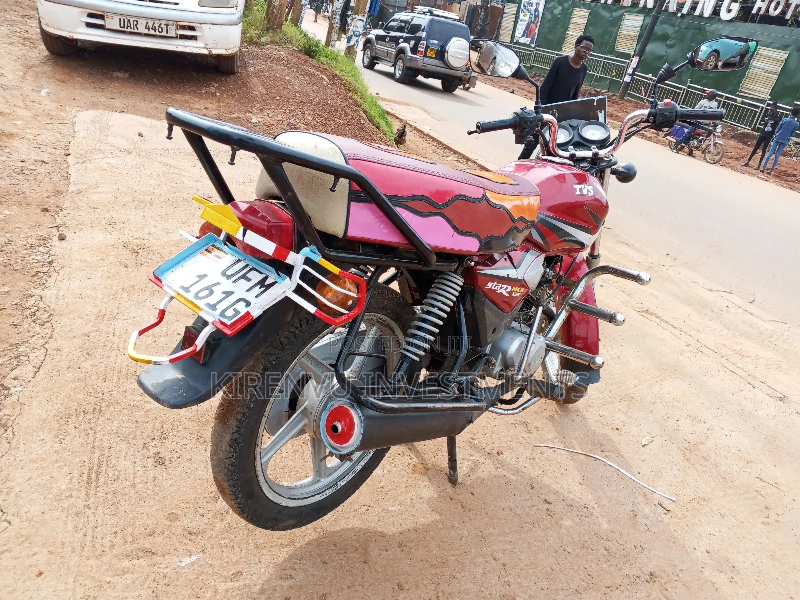 TVS HLX 125 2018 Red