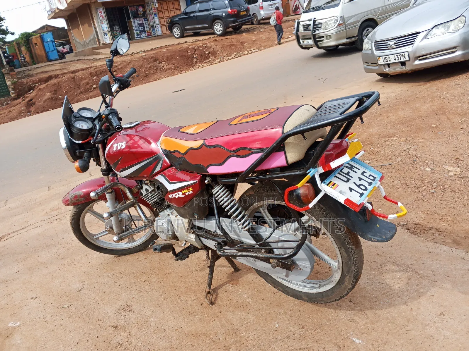 TVS HLX 125 2018 Red
