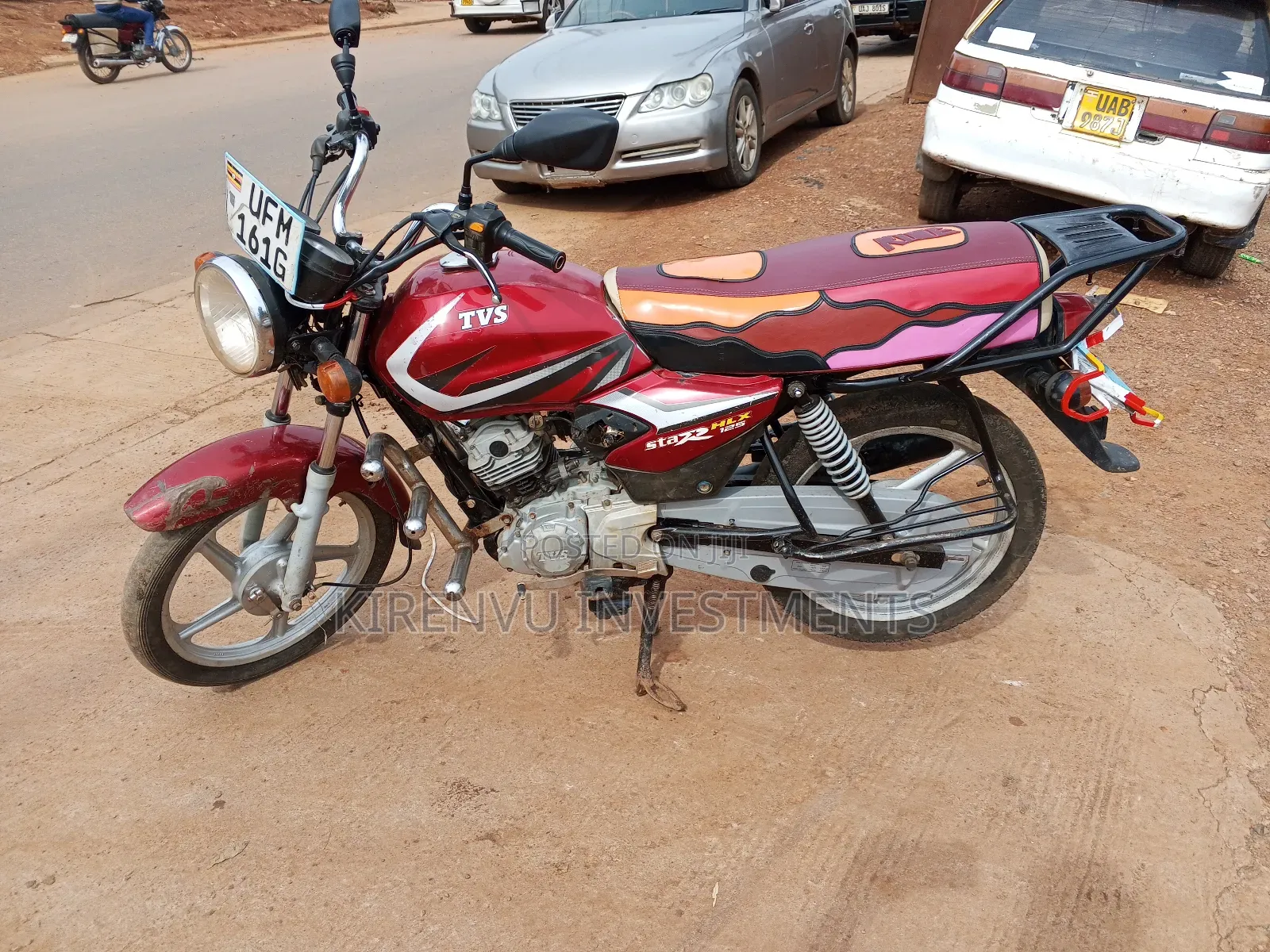 TVS HLX 125 2018 Red