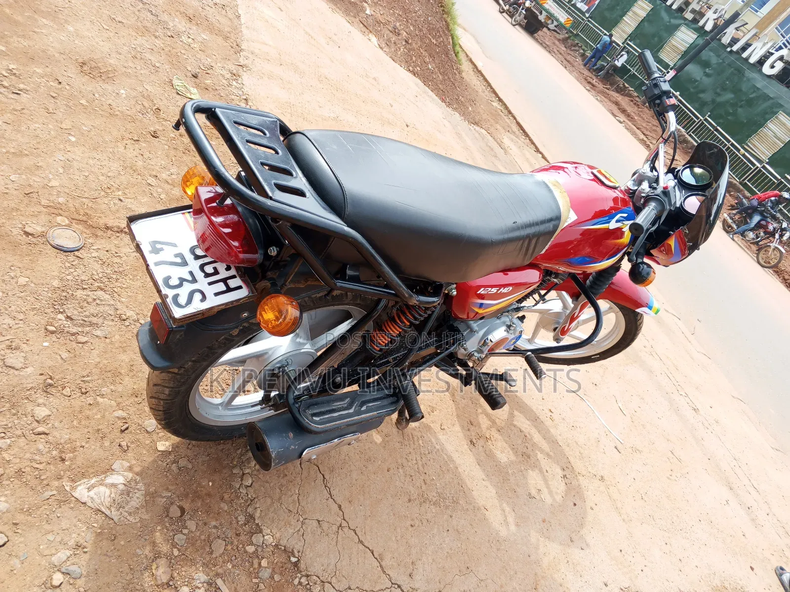 Bajaj Boxer 125 2025 Red