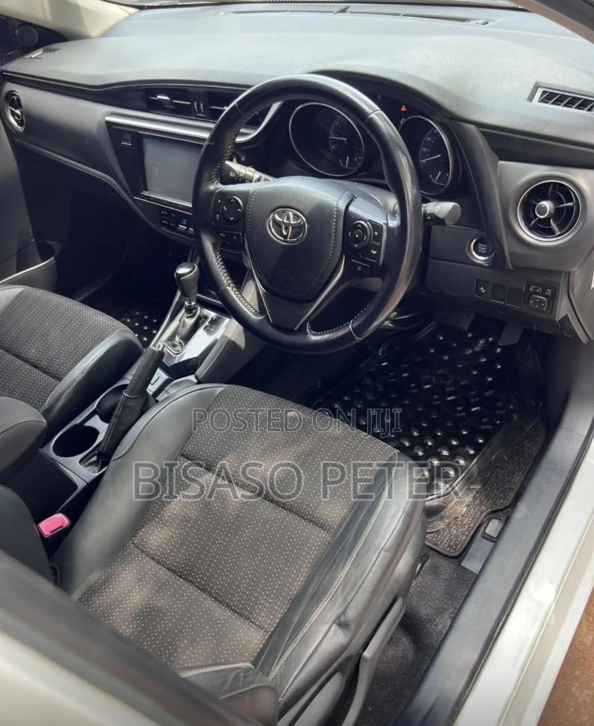 Toyota Auris 2016 White