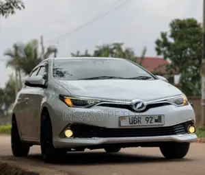 Toyota Auris 2016 White