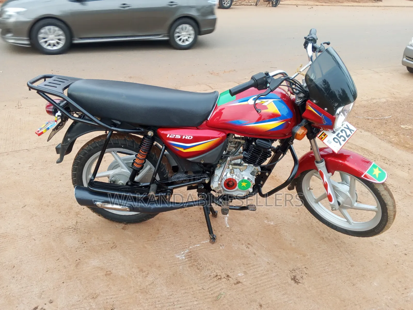 Bajaj Boxer 125 2024 Red