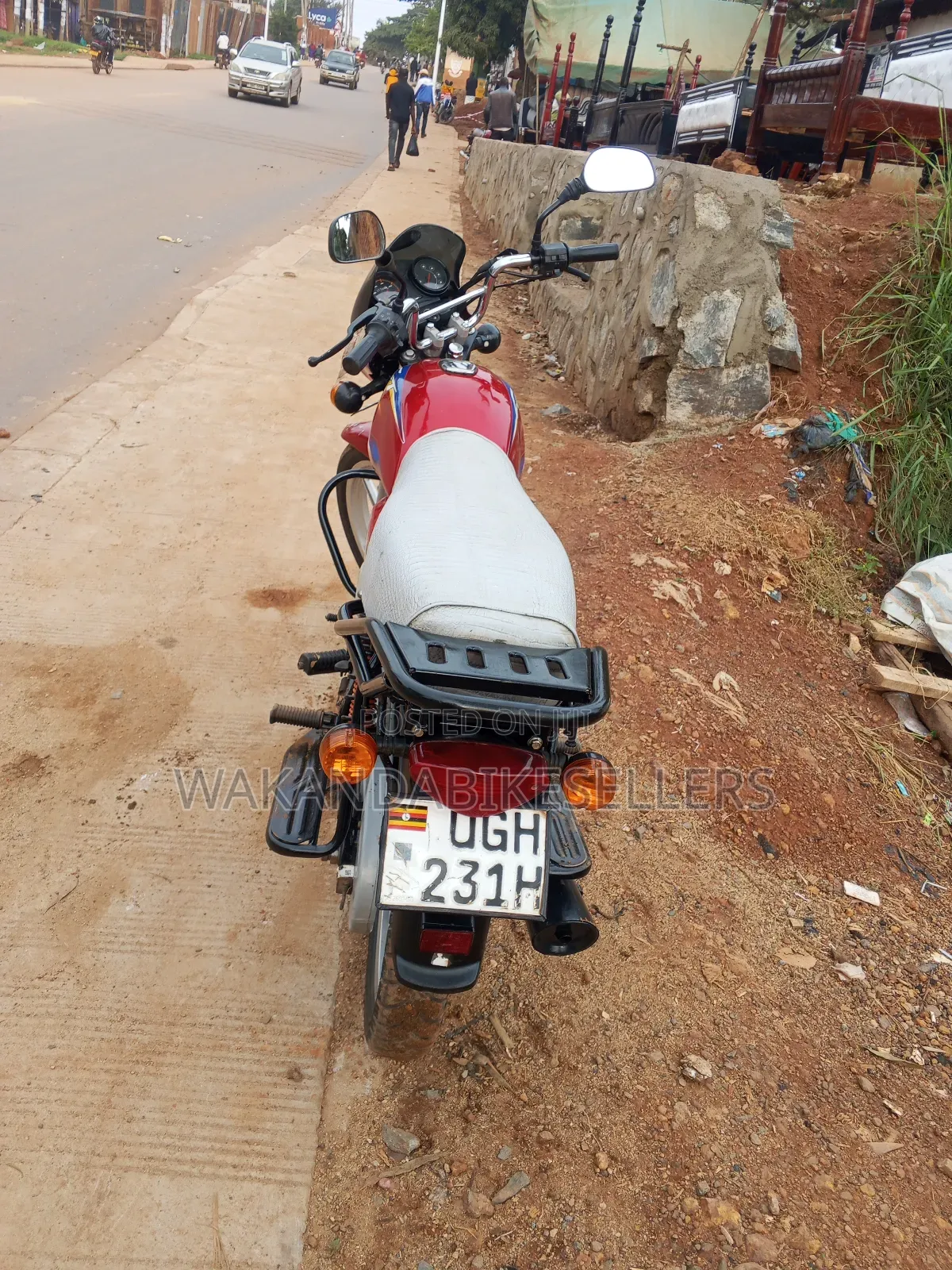 Bajaj Boxer 125 2024 Red