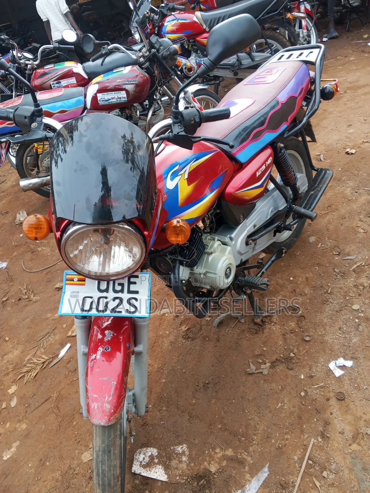 Bajaj Boxer 125 2024 Red