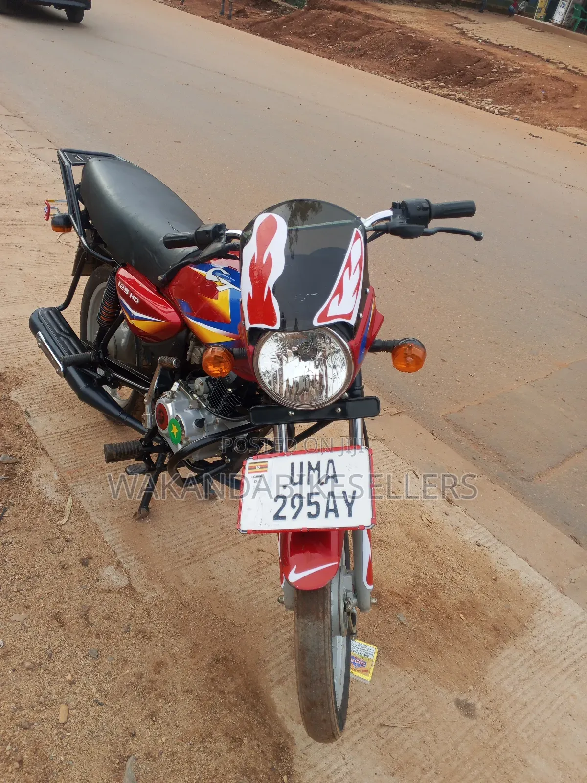 Bajaj Boxer 125 2024 Red