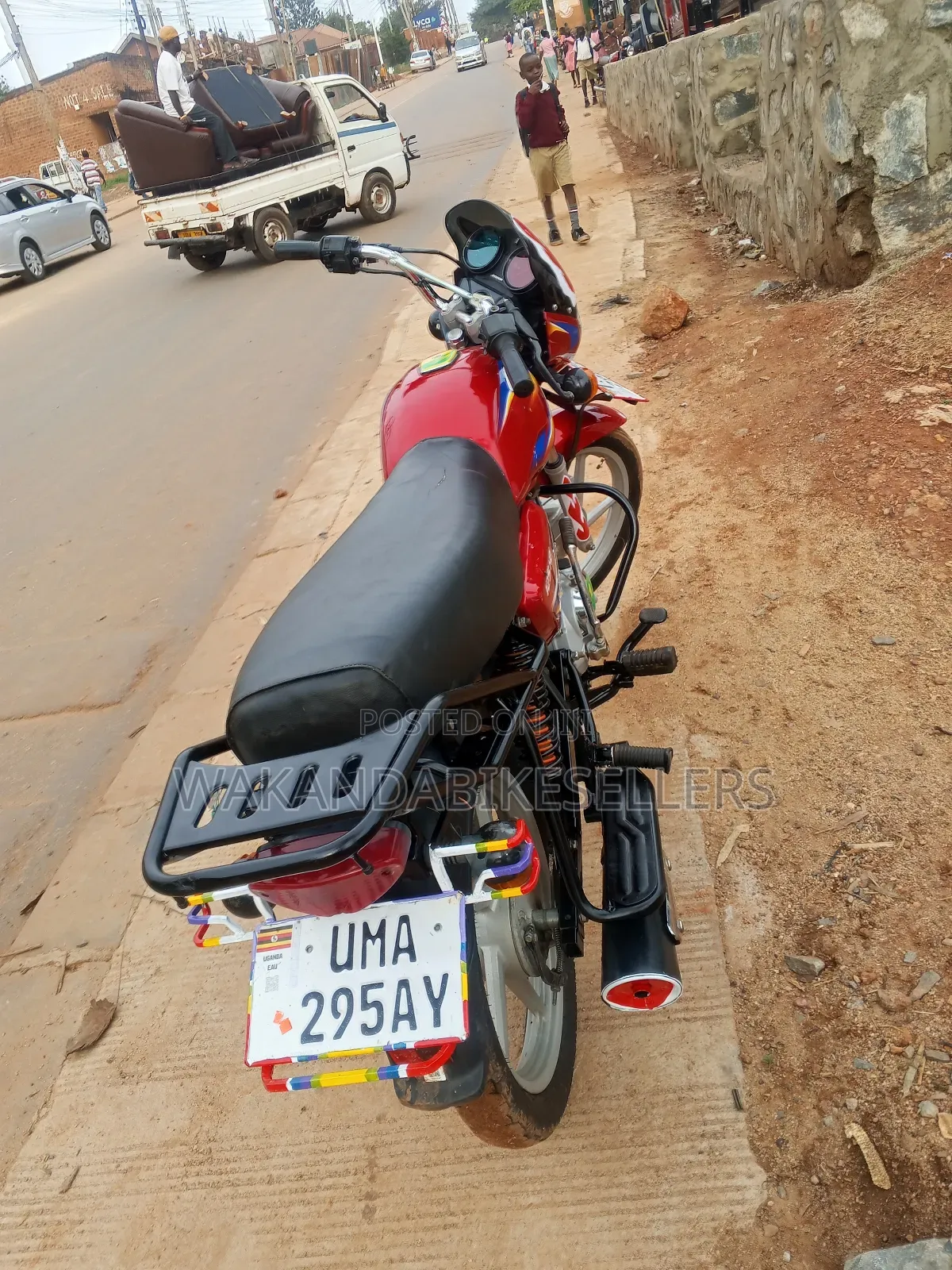 Bajaj Boxer 125 2024 Red