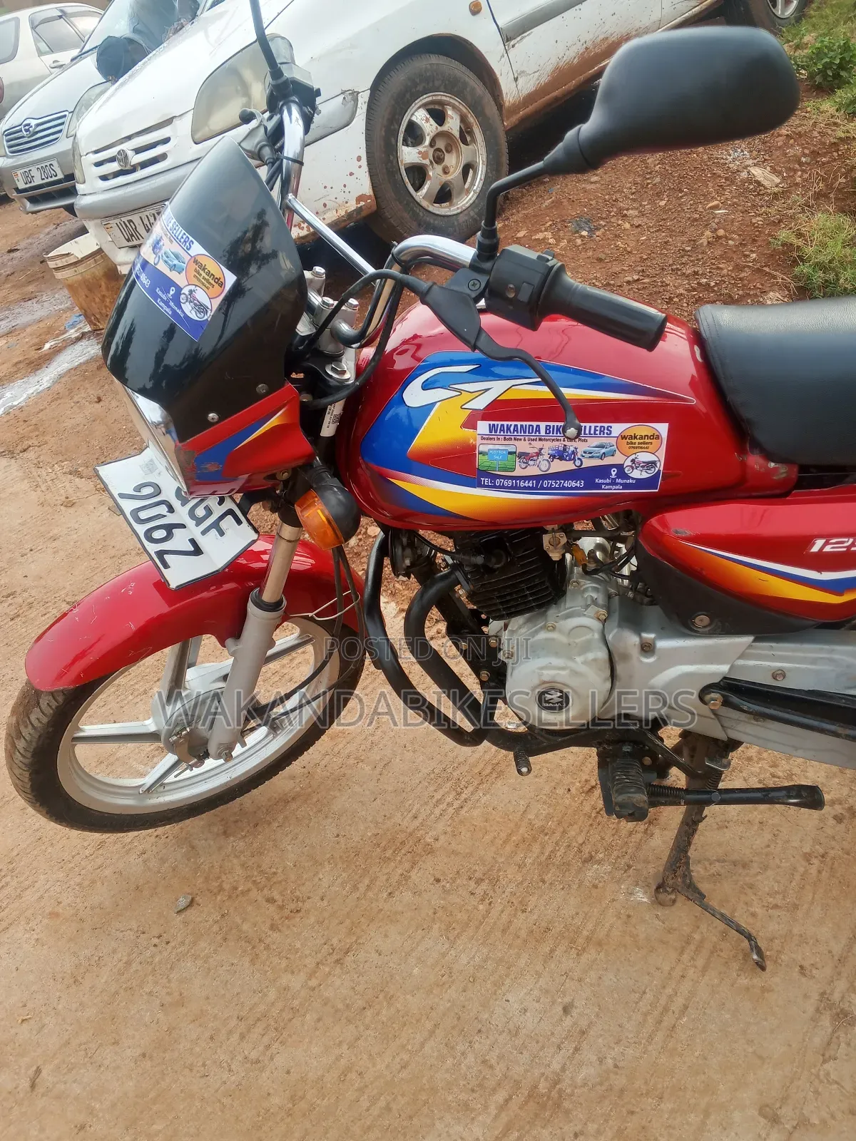Bajaj Boxer 125 2024 Red