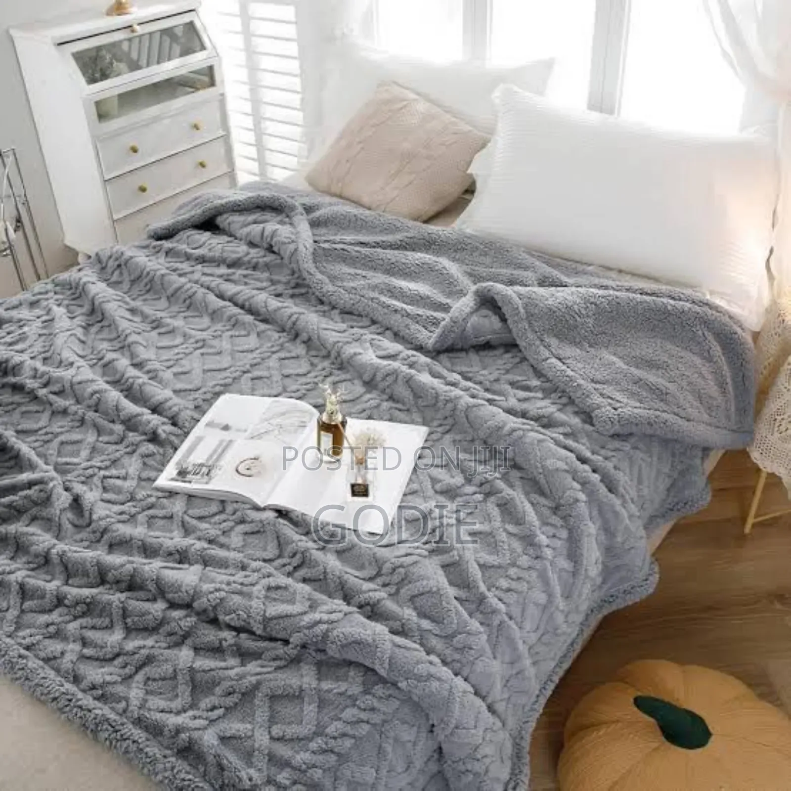 Fleece Blanket 6*6 High-Quality.