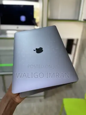 Laptop Apple MacBook Air 2018 8GB Intel Core i5 SSD 256GB