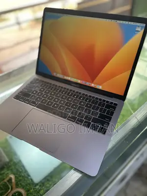 Laptop Apple MacBook Air 2018 8GB Intel Core i5 SSD 256GB