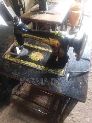 Singer Sewing Machine