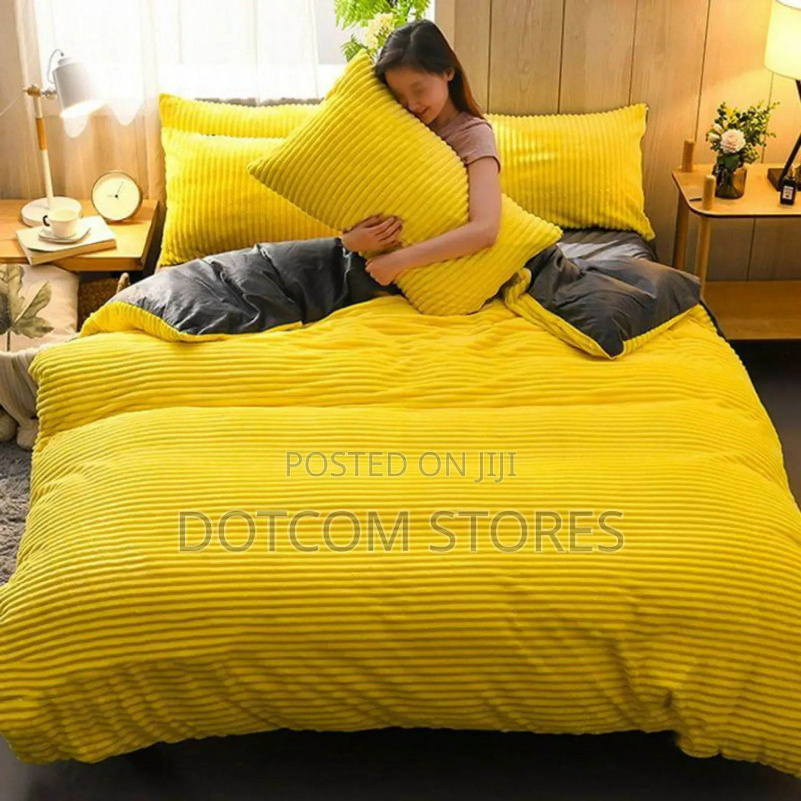 Coral Velvet Bedding Set