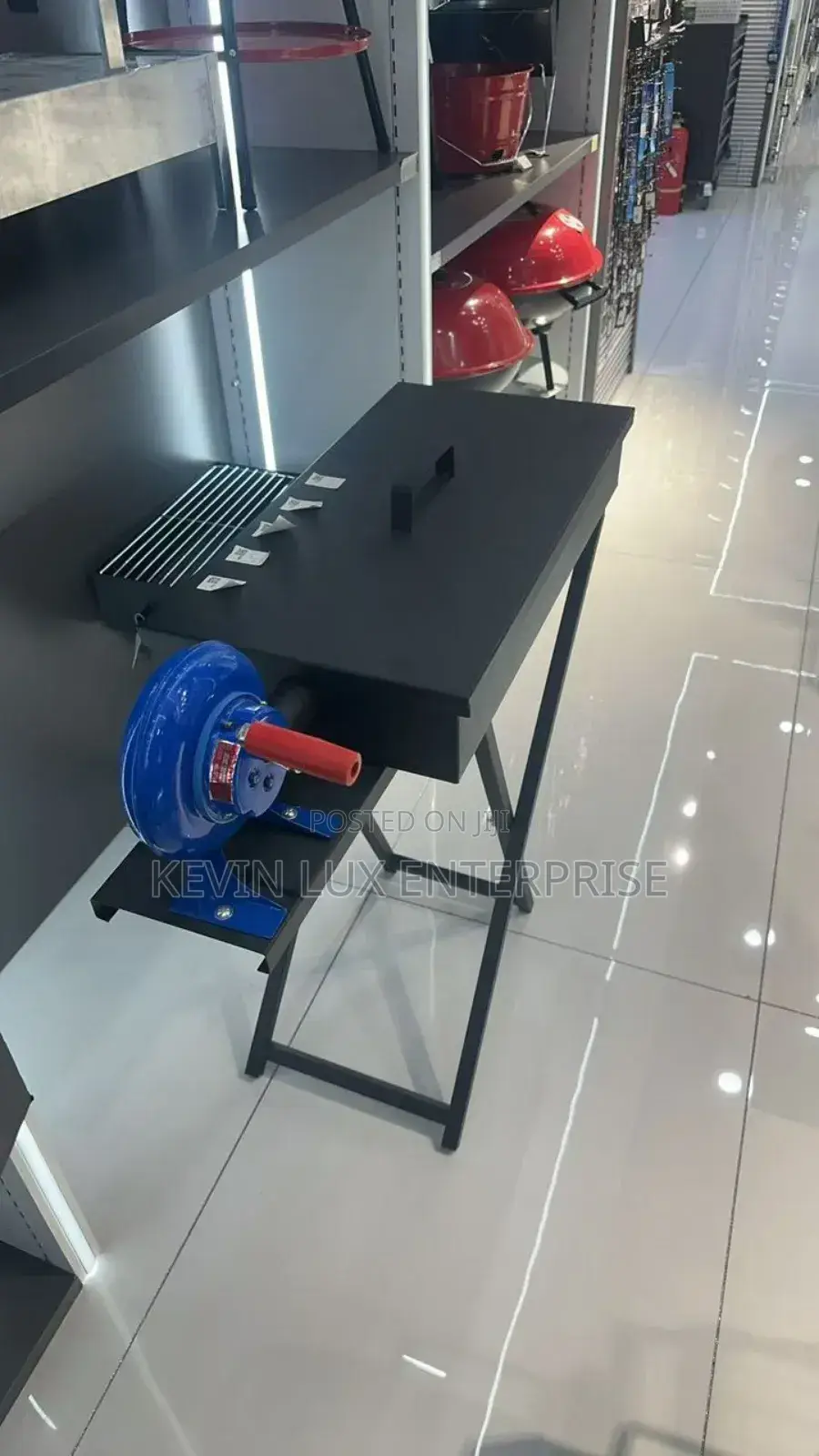 BBQ Grill With Manual Blower