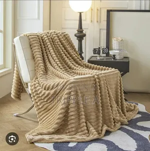 Bedelite Fleece Throw Soft Blanket Multipurpose