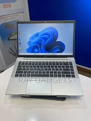 New Laptop HP EliteBook 845 G7 8GB Intel Core i7 SSD 256GB