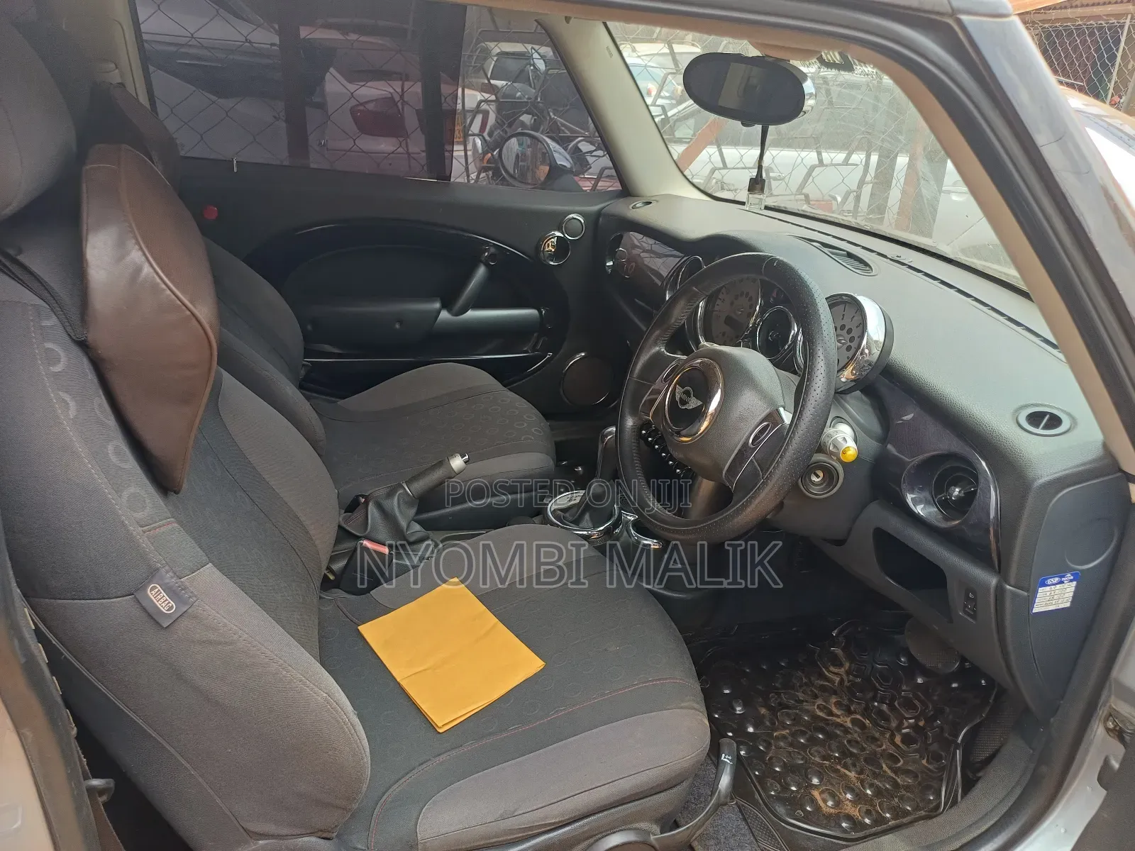 Mini Cooper 2006 Silver