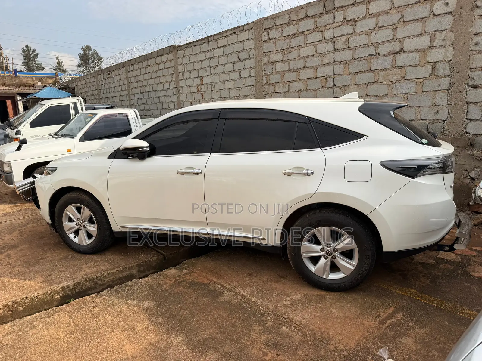 Toyota Harrier 2016 White
