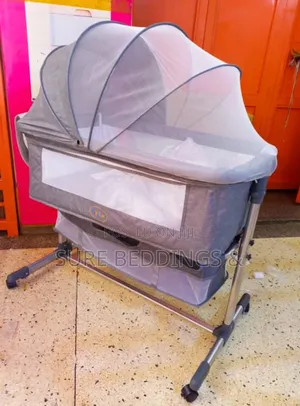 Kidilo Baby Crib/Bed